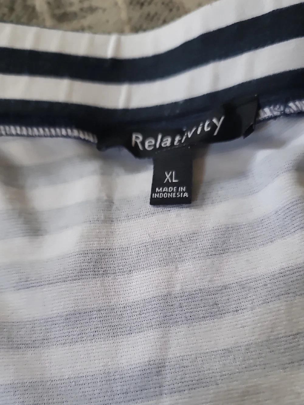 SKIRT - Picture 3 of 4